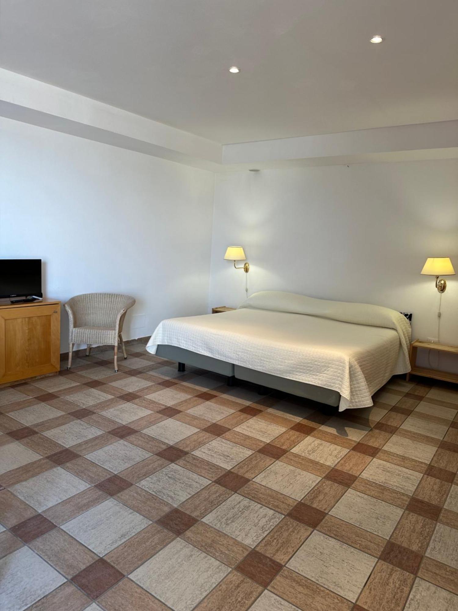 Nauthotel Grado Eksteriør billede
